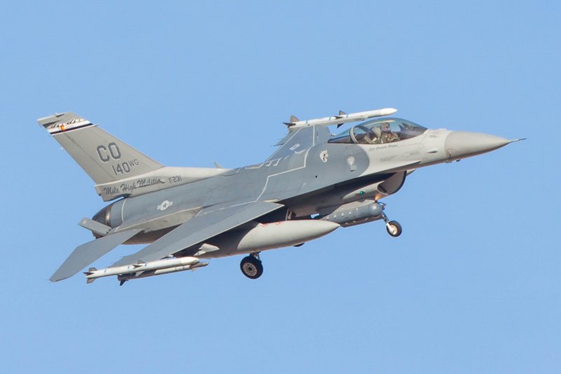 scramble_nl's tweet photo. Breaking! 
The following very interesting info came to our Scramble ears: 
Between 28 May and 1 June'18, 12x F-16 of the #140thWing #120thFS Cougars from the #ColoradoANG will arrive at #Skrydstrup (Denmark). We were not informed about the duration of the #deployment. https://t.co/lS0Dqublqk