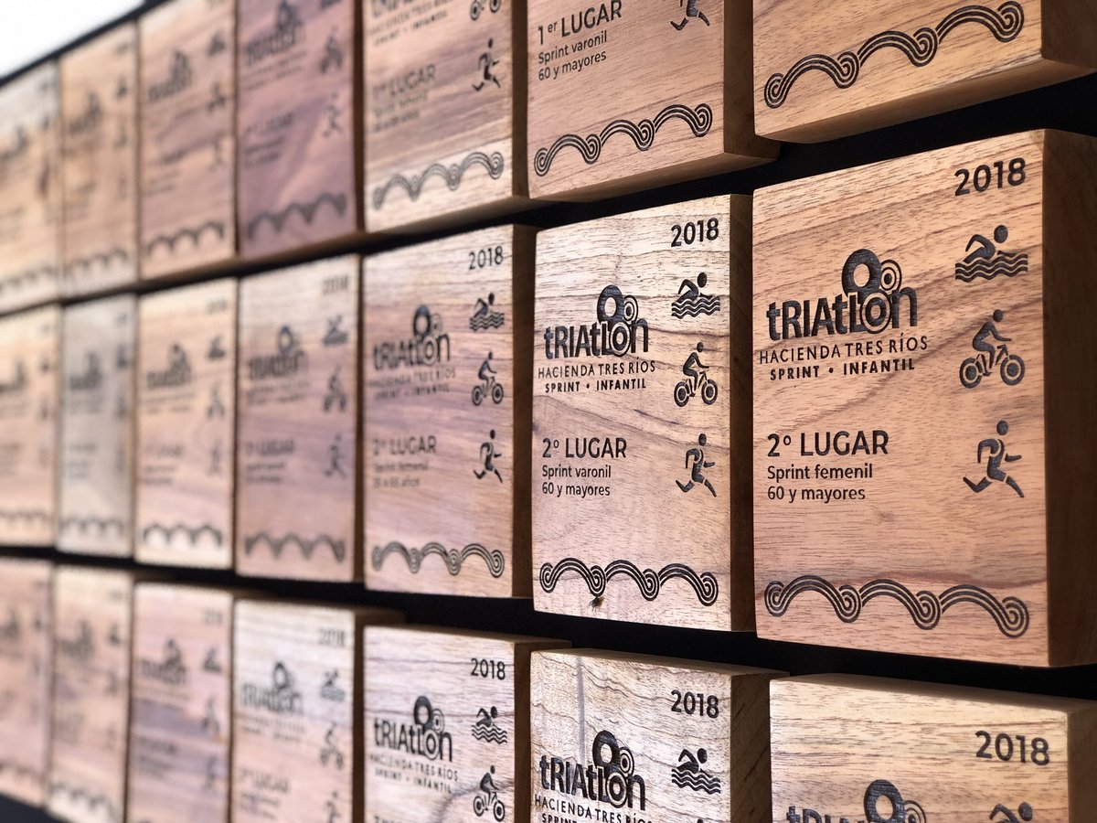 PataDeGatoTV's tweet image. Llegó la hora de premiar a los ganadores en el #triatlonhtr. ¡Muchas felicidades a todos los competidores por su gran esfuerzo!🥇🥈🥉
#atletas #sports #RivieraMaya #México @triatlonhtr 🇲🇽