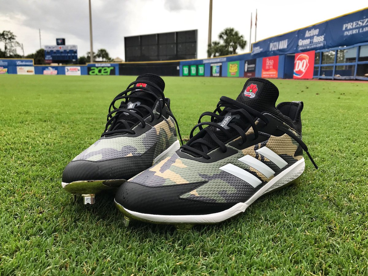 Riley Adams tweet media