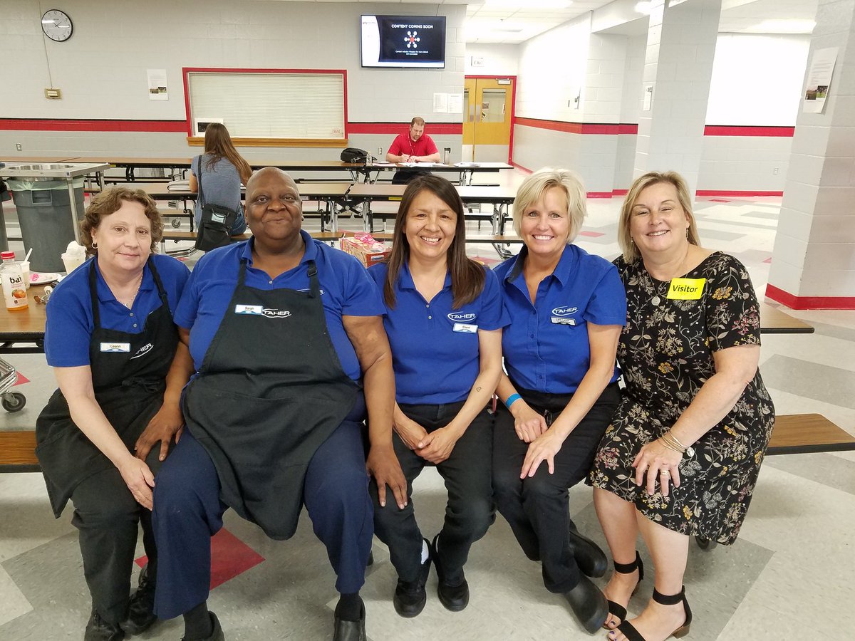 taherlunch's tweet photo. #happy #retirement to one of our OG's or Original Girls Missn Sarah or Woodsie 16 years is alot under one's belt and i have had the pleasure of working with her for the last 5 years . Now it's time to wind down and kick your feet up.😭😭😭 https://t.co/eap3AN7mRs