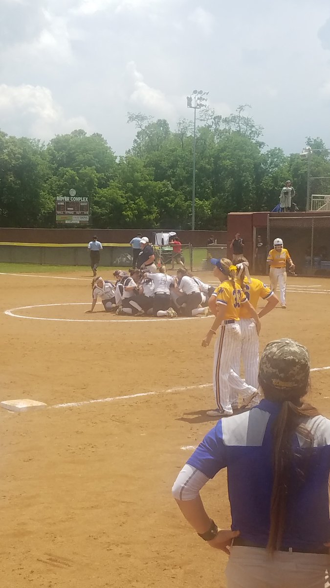 Daron Montgomery tweet media