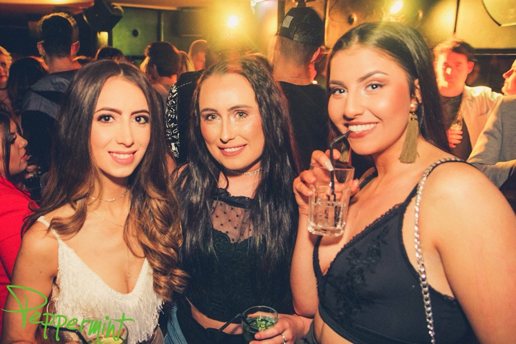 pmintswansea's tweet photo. FINAL 50 SPACES for tonight’s Guestlist 🙌

Want Queue Jump &amp; Free Entry before 11pm?
Simply TWEET your name &amp; group size and we’ll get you added! https://t.co/n516XSAKzR