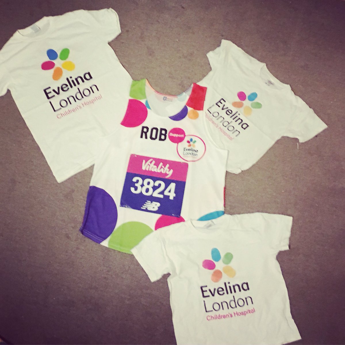 charliicl's tweet photo. Getting the @EvelinaLondon support t-shirts ready for @RobertoSiddu’s @Vitality_UK #vitality10000 tomorrow. If you wish to donate to this cause, please click here: https://t.co/nxpnbWl6aJ https://t.co/LhyMFm8GBK