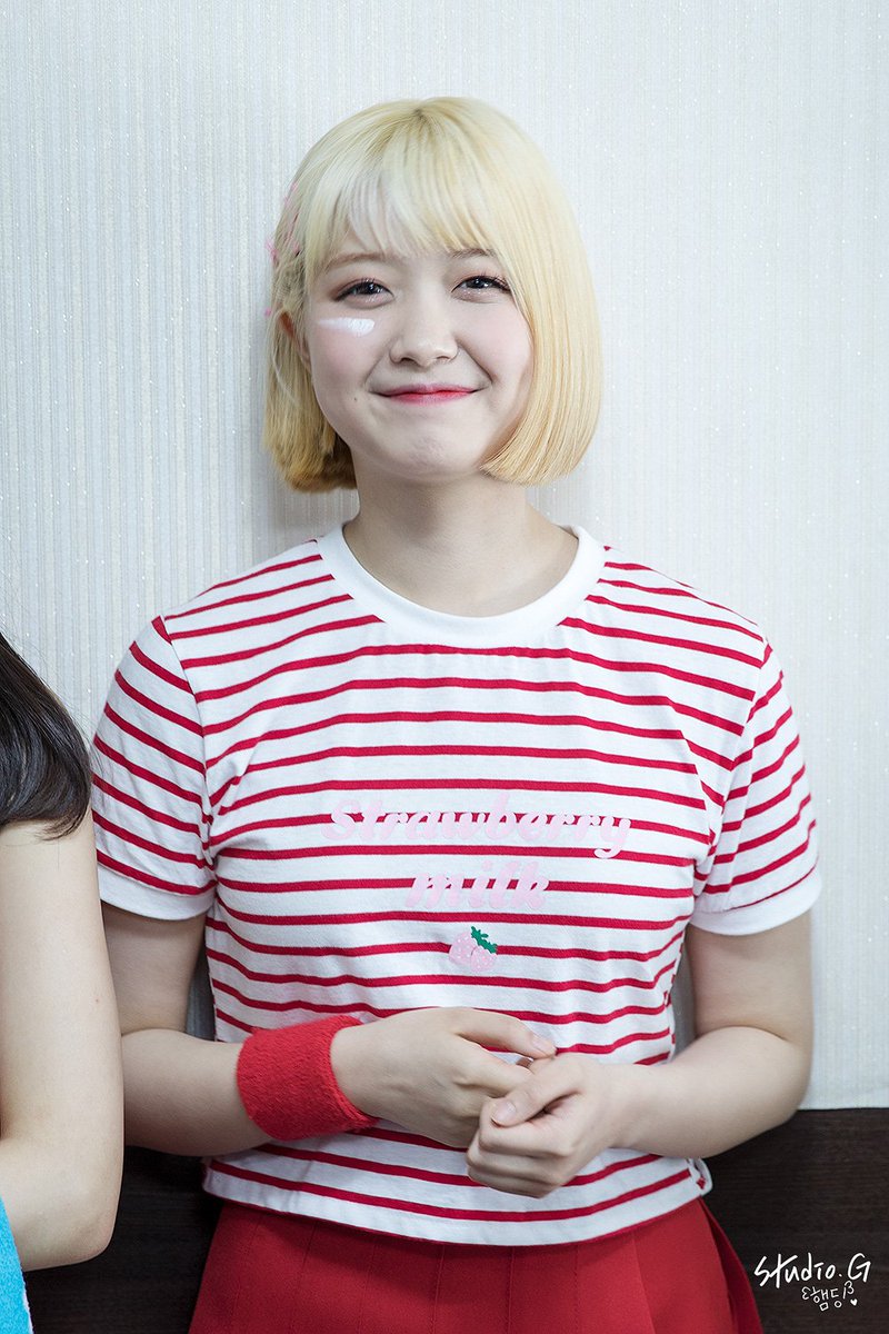 Studi0_G's tweet photo. 18.05.27 그레이시 인기가요 미니팬미팅 by. 햄딩 https://t.co/KlA5EHFhJ8 #그레이시 #Greyish https://t.co/R7xc00bBUi