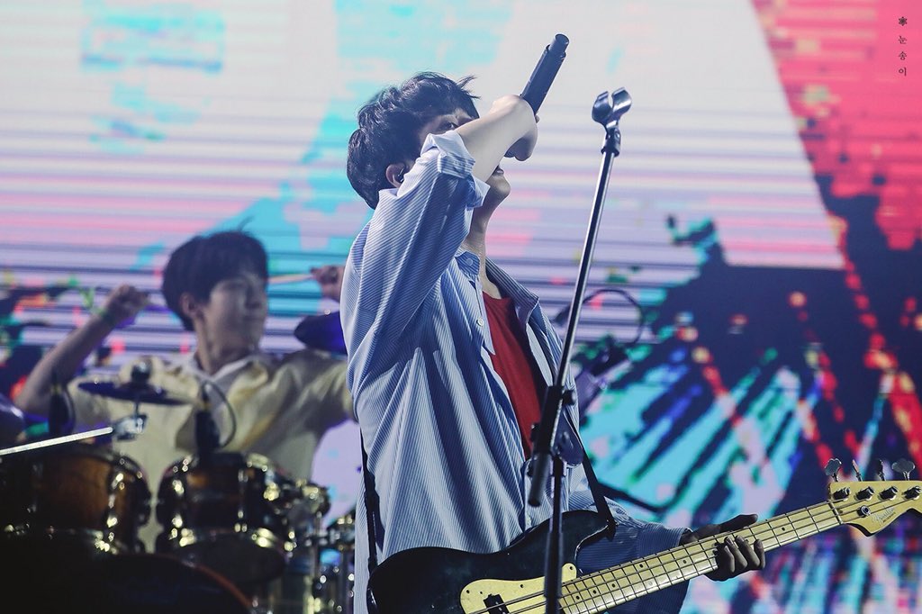 young k pics | REST (📌) tweet media