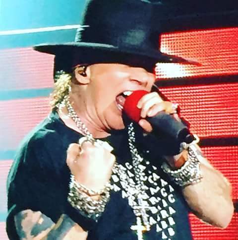 Hoje é dia de vc escrever mais um capitulo do livro da existência.
Que a página do seu dia seja preenchida com lindas histórias, e decorada com lindas gravuras. Com um lindo sorriso na capa...
Agradeça a Deus por poder acordar, ver o brilho do sol... presente de Deus para você!💋