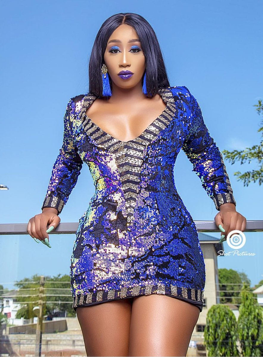 Closet_UpClose's tweet photo. Not getting over that #Wonka high anytime soon....so we thought why not celebrate @VICTORIA_KIMANI 's top 10 looks in the month of May. https://t.co/sErcvUn6Dk