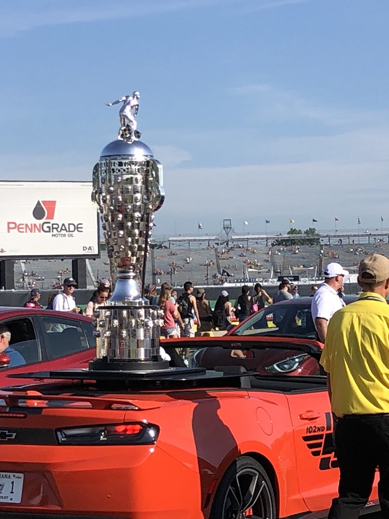 RelayRewards's tweet photo. Riding behind the trophy. Who will win it today? @ZachVeach @FollowAndretti #group1001 #indy500 https://t.co/nonE37Ta12
