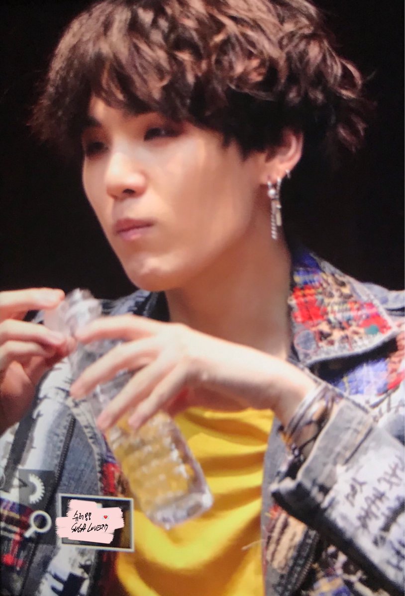 Seesawbts2's tweet image. he’ll never know just how much he means to me but it’s okay because as long as he’s smiling, i’ll be just fine. 
#WeLoveYouMinYoongi