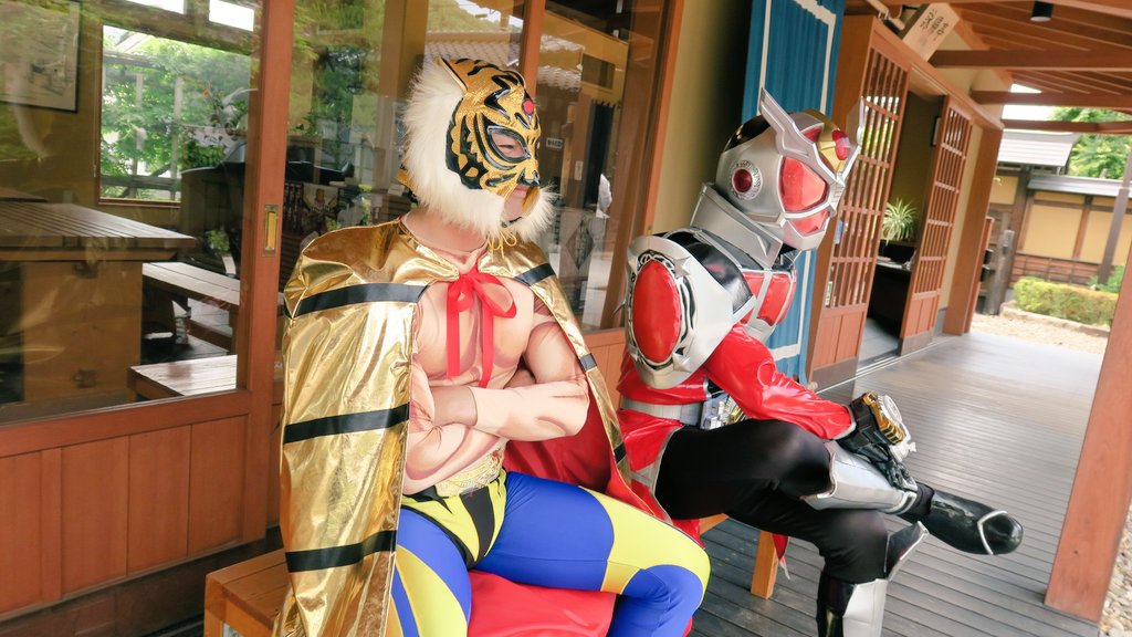 Kei rgk 福島県 飯坂温泉 いいざか街コス ま まさか タイガーマスク 仲良しだったーw