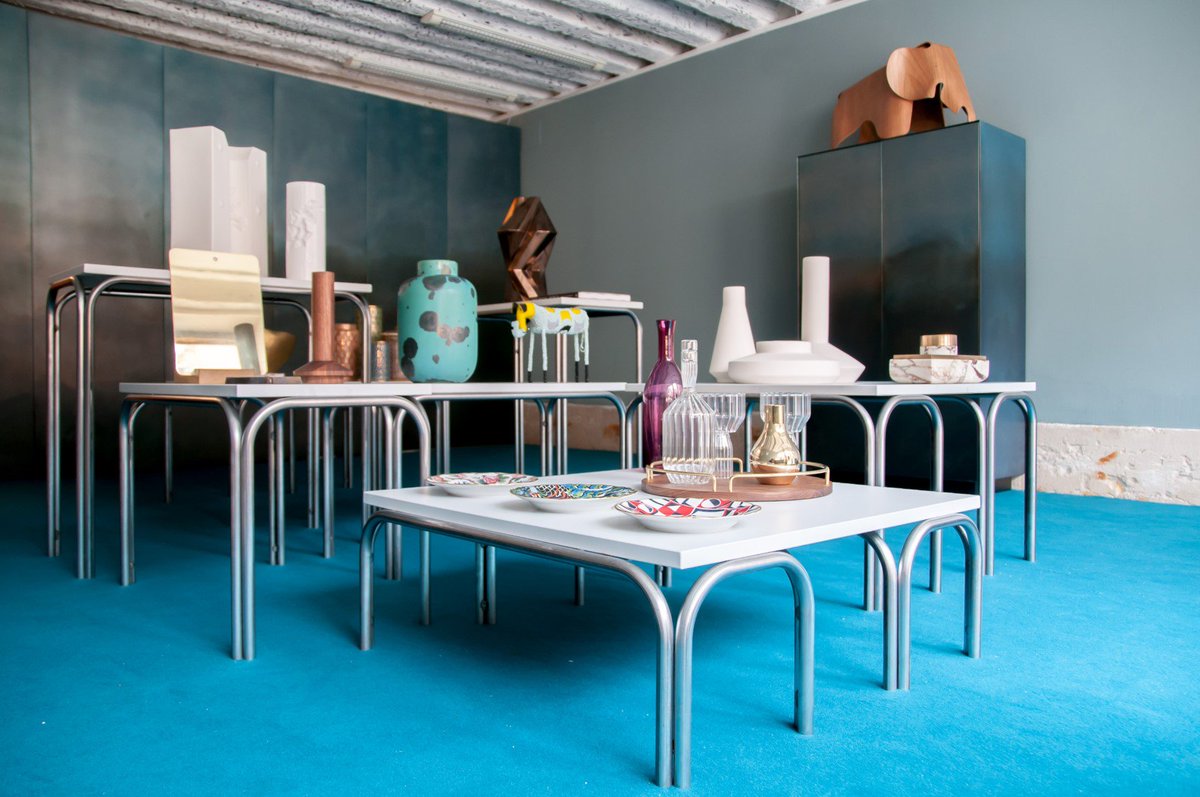 frankbrosdesign's tweet image. We pop up in Venice among the gondolas and glassware for #DESIGNVE and the International Architecture Biennale. Until 17 June. Viale Garibaldi | 10:00-19:00 #WallpaperSTORE #RefinedStuff #Design #Venice #DesignVenice #DesignWalks