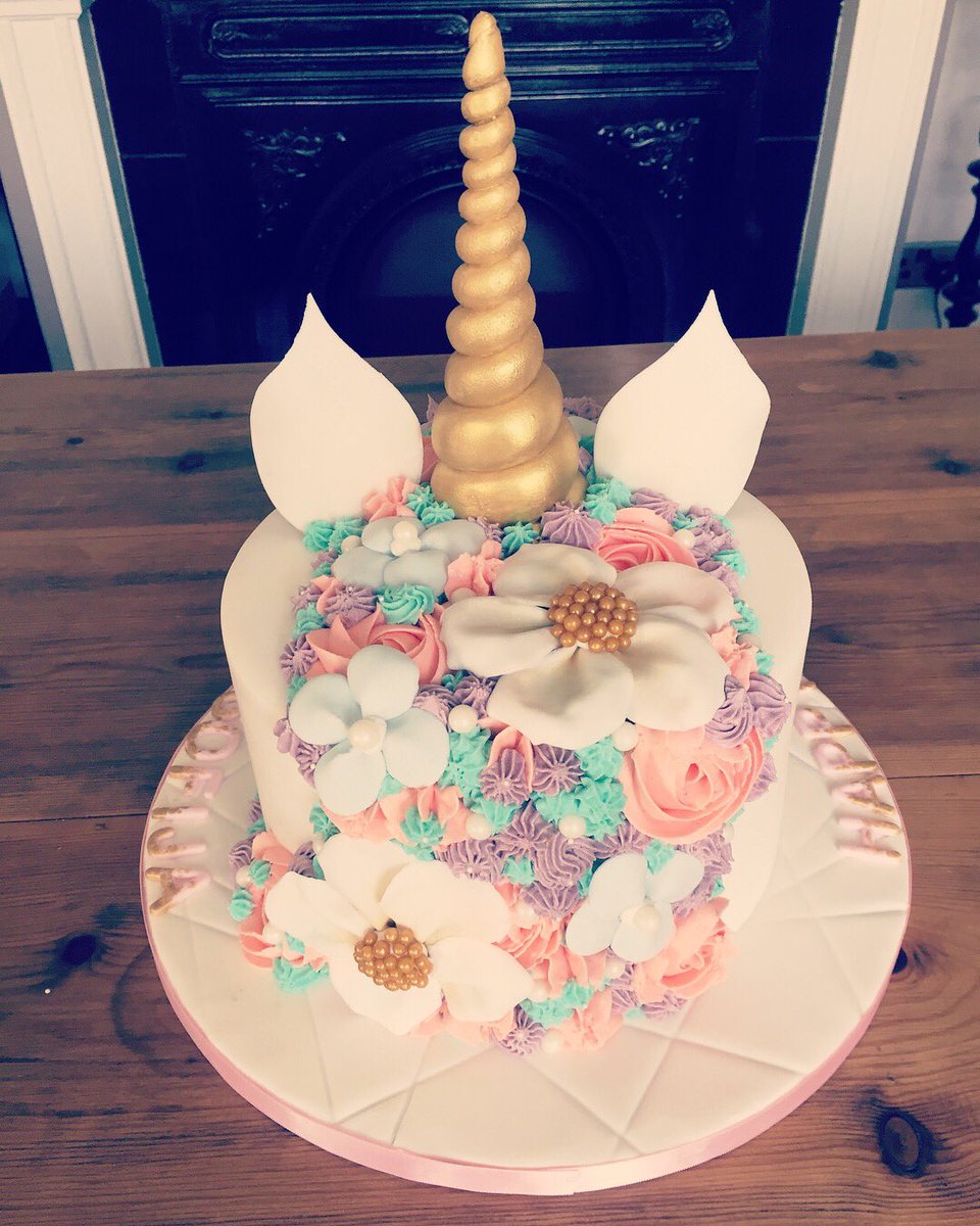 Clinton S Cakes On Twitter Flora The Unicorn Has Just Left Clinton S Cakes Stables On Her Way To Surprise The Birthday Girl Cake Cakedecorating Unicorncake Unicorn Flowers Mane Unicornmane Mystical Magic Whismical Birthdaycake