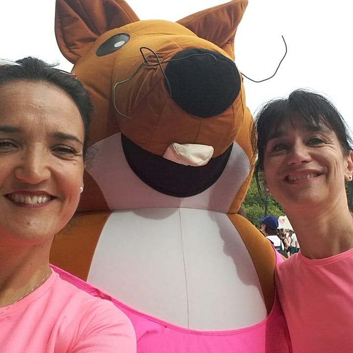 BrigitteLAURE16's tweet photo. Je cours à#Montpellier #course Montpellier Reine avec# Caisse d Épargne LR.Une très belle action pour sensibiliser le public et récolter des fonds pour la recherche  contre le cancer du sein. https://t.co/euJJ7JITed