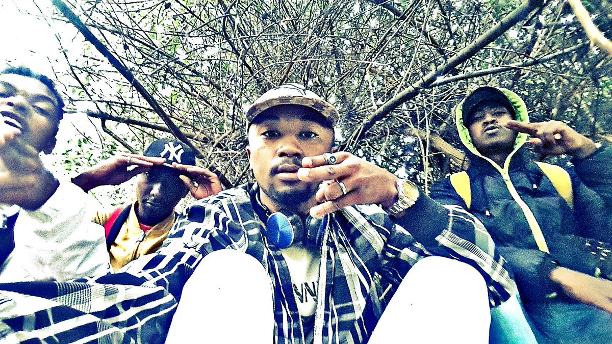Kareem_Beni's tweet photo. #In_the_zone..🔥🔥🔫🔫 https://t.co/7ijdnBmPml