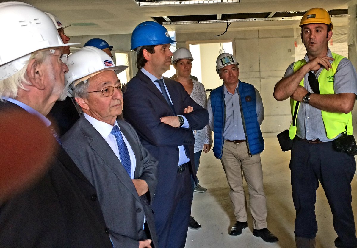 jfbenon's tweet photo. #valdoise / #iledefrance / #ParisRegion / #FFB95 / #Madein95 / #Ceevo95 : Participation du CEEVO à la visite du chantier de construction du Groupe scolaire Jean Moulin à Garges-les-Gonesse à l'invitation de la Fédération du Bâtiment du Val-d'Oise - 
https://t.co/hasTAmwCqV https://t.co/FgGMx9S6SQ