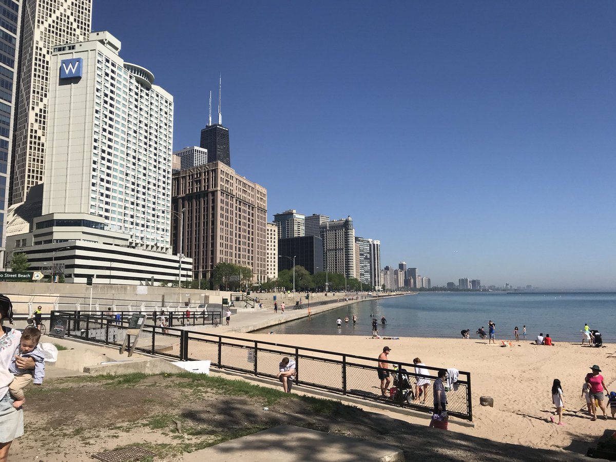 jkaderlik's tweet photo. #Sunny #Chicagomorning https://t.co/xReMLU9BsG