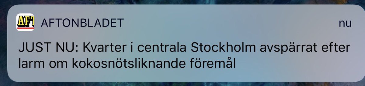 GabrielHeen1's tweet photo. Kokosnötter är farliga dom https://t.co/hyOfmx6IUO