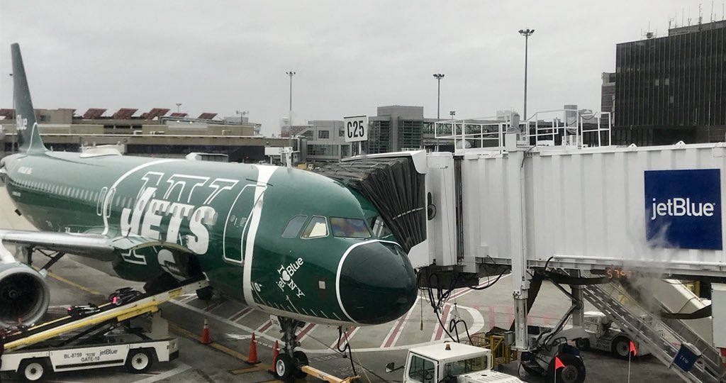 Dave Aronberg On Twitter Interesting Choice Of Aircraft For The 7 49 Am 27 May 2018