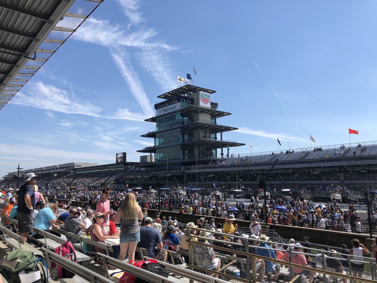 3rdDim3DPrint's tweet image. 3rd Dimension will have parts running on 2/3rd’s of the #Indy500 field. Good luck to all drivers and crews, glad we aren’t fire suited in 92 deg heat today!