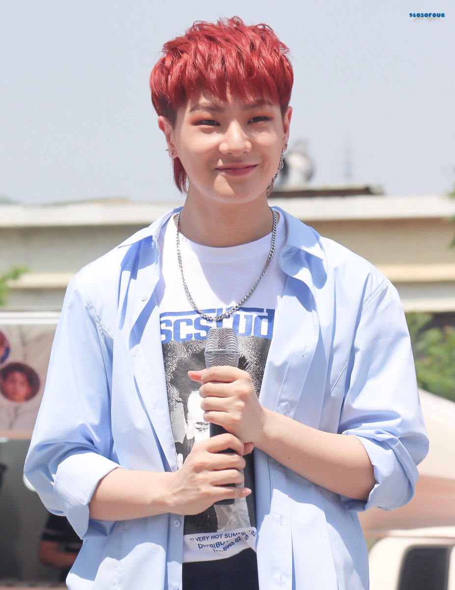 96O5OFOUR's tweet photo. 180524 미니팬미팅 

해맑음의 미소! ☀️💛

#VICTON #빅톤 
#도한세 #한세 #DOHANSE #HANSE
#오월애 @VICTON1109 https://t.co/ECR6Vn74pA