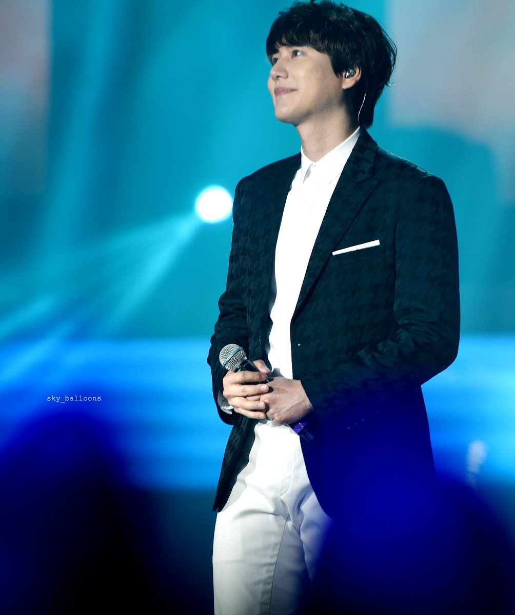 2018/05/27
D-362
#규현데뷔12주년축하해
#Kyuhyun12thAnniversary
#다시만나는날   
#규현아_사랑해 
#규현아_기다릴게
#waitingforkyuhyun