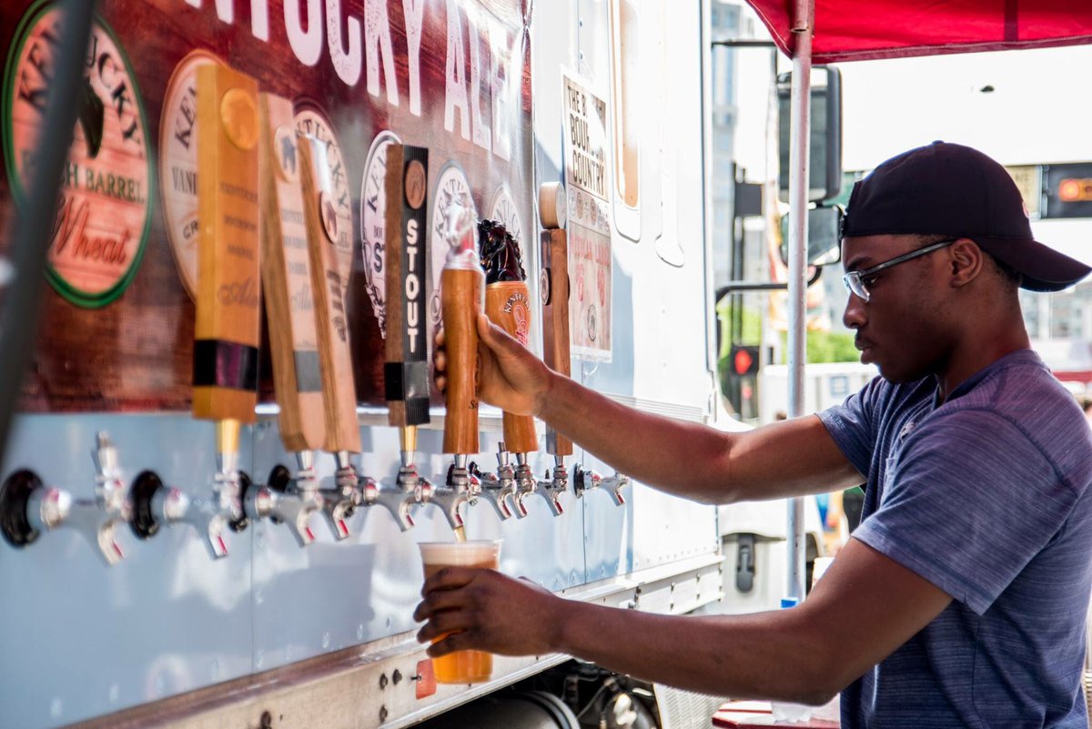 Cincinnati Party tweet media