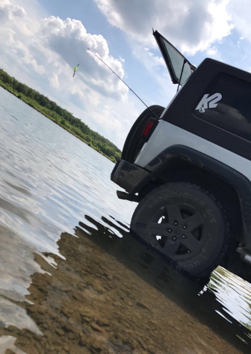 Always a great day to rip some lips #jeep