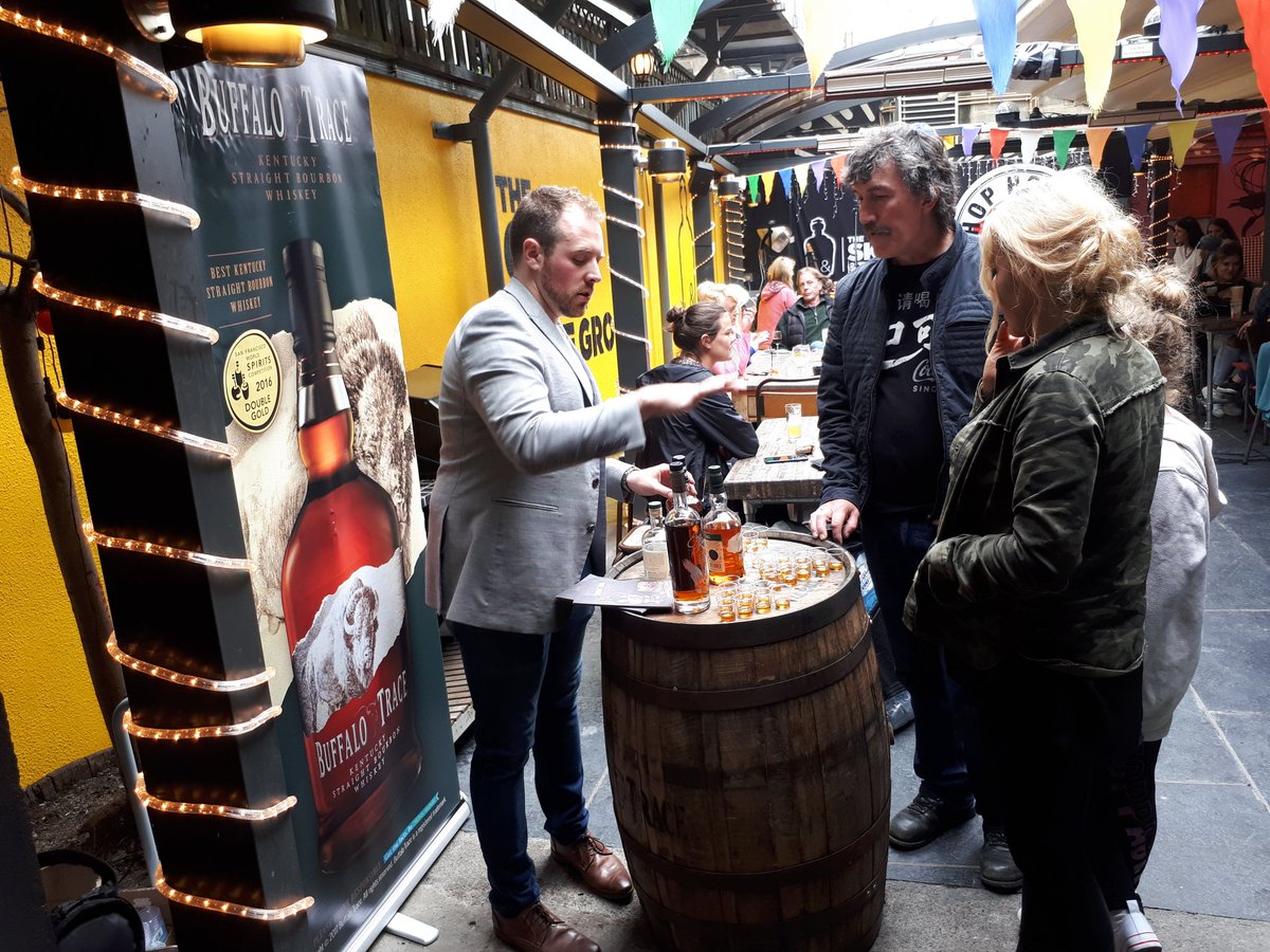 Bourbon tasting with Ian from <a href="/HiSpiritsUK/">Hi-Spirits UK & Ireland</a> kicking off <a href="/SkyAndTheGround/">The Sky & The Ground</a> at <a href="/wexfordfoodfest/">wexfordfoodfest</a> <a href="/BuffaloTrace/">Buffalo Trace</a> <a href="/BuffaloTraceUK/">Buffalo Trace UK</a>