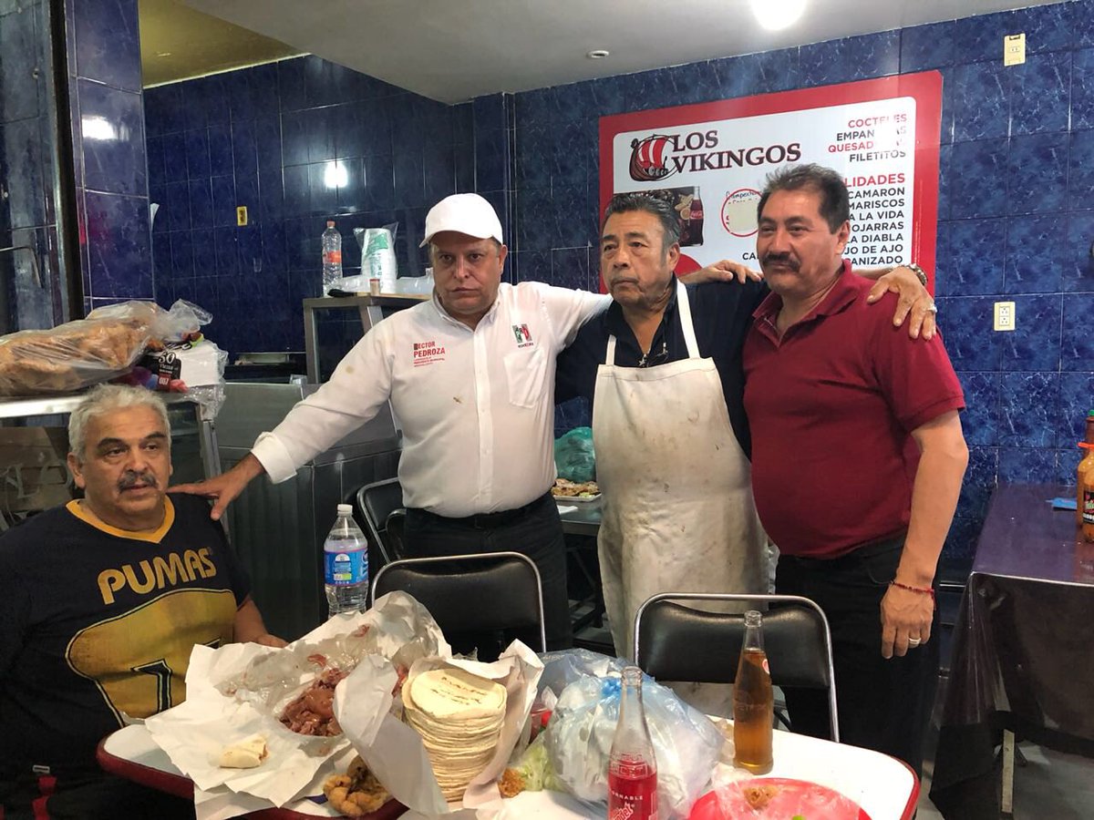 pedroza_hector's tweet photo. Buenos días Nezahualcóyotl, les recomiendo que vayan a comer a "Los Vikingos" en el mercado de la col. Las Flores. Son muy buenos
#NezaXNeza https://t.co/56QAgdB0Qx