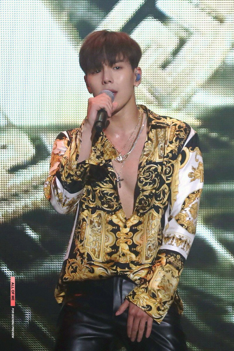 ALLOFME_SHOWNU's tweet photo. [pre🐻] 180527 더커넥트 인 서울 셔누
내린현우 깐현우 선택불가🔫🔫🔫
#셔누 #SHOWNU #몬스타엑스 #젤러시 #MONSTA_X @OfficialMonstaX
#THE_CONNECT #JEALOUSY https://t.co/jB1Filvxpw
