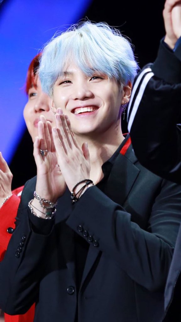 minjiiminie's tweet photo. my favorite smile in the whole wide world 💞 

#WeLoveYouMinYoongi https://t.co/jaJNR9Am66