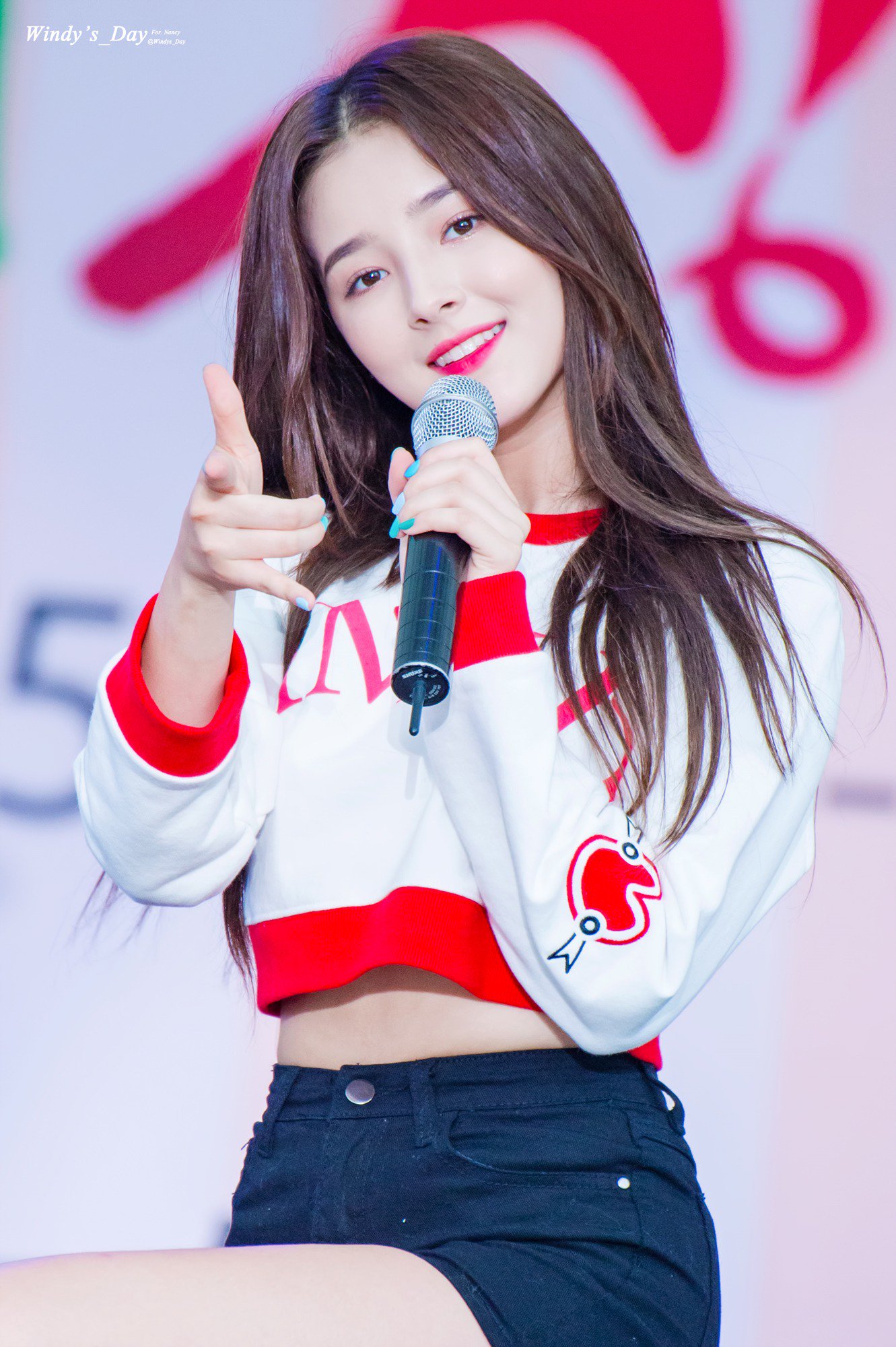 DeNtHP7VwAAmmDa.jpg:large