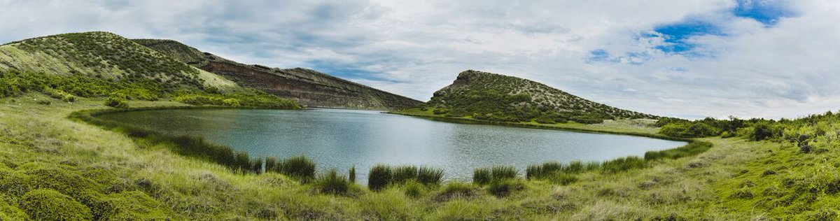 JamesLokwale's tweet image. Lake Turkana: The World's largest desert permanent &amp;amp; alkaline lake is a @UNESCO heritage site in @TurkanaCountyKE. @tunajibu
#TheAfricaTheMediaNeverShowsYou @TheAffinityMag 📷@JamesLast