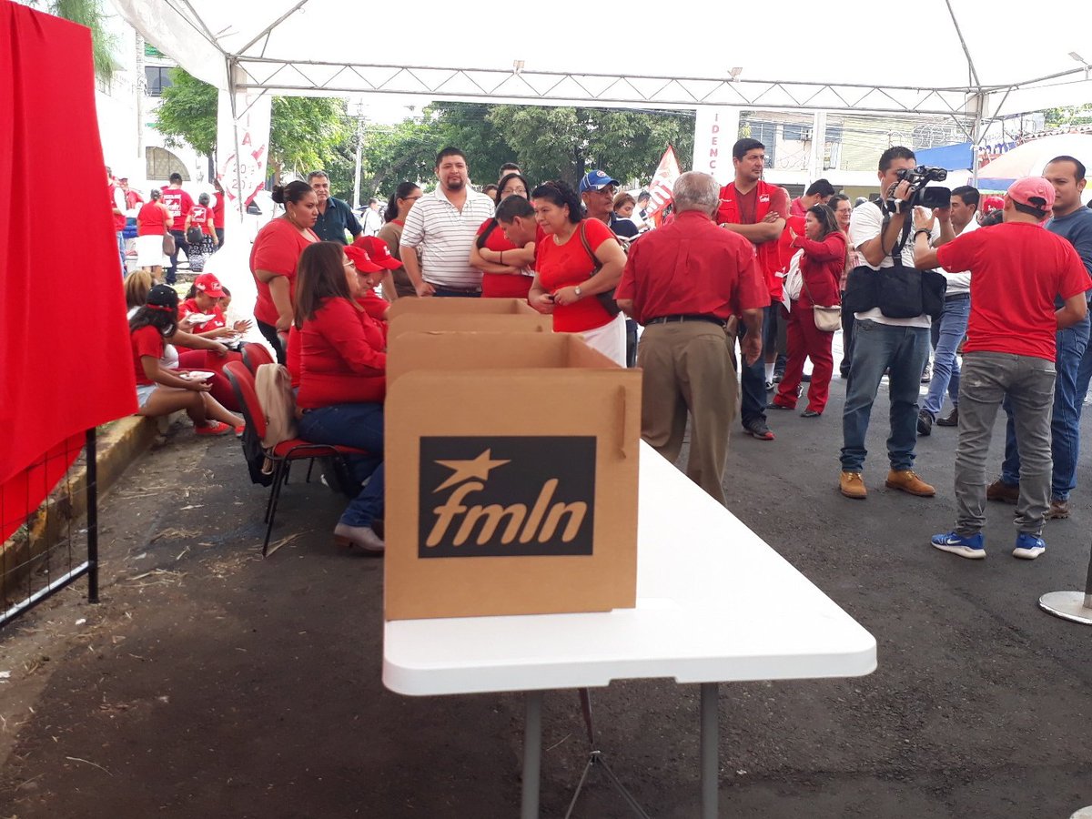 VerdadDigitalsv's tweet photo. Son 291 mesas electorales a nivel nacional autorizadas para votar en las #FMLNInternas2018. https://t.co/n8nypUIrGU