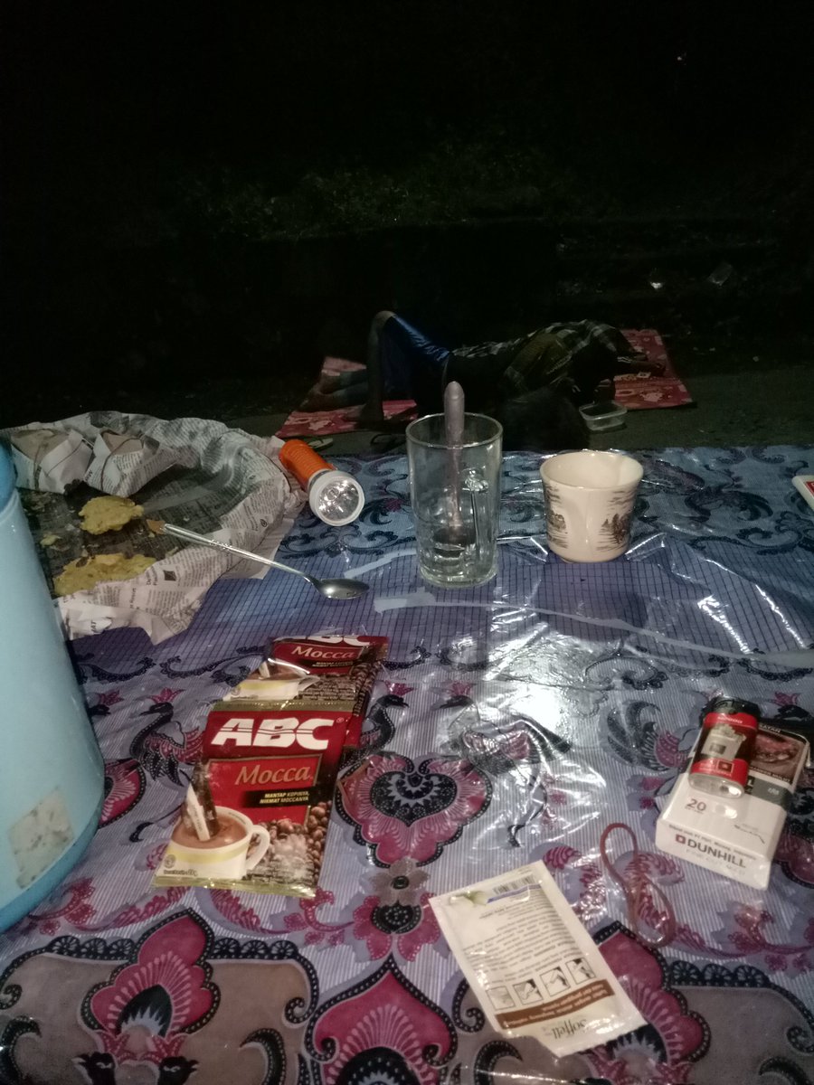 CiwtPramujito's tweet image. 27/5 23:00#Merapi #WargaMerapi #jalinmerapi #merapiwaspada #merapinews #BudayaSadarBencana #rondamerapi ada penambahan kekuatan lg,ayoooo lurrrrrr tambah maneh