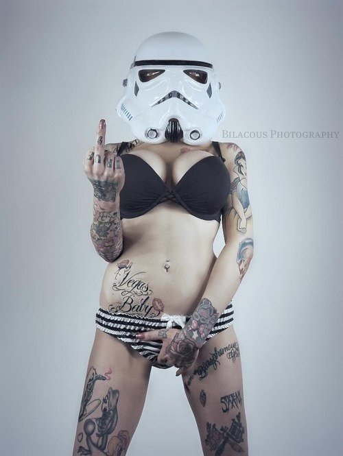 StarWarsEroTee's tweet photo. Photo https://t.co/8T8eYJYicU #StarWars #Tshirts #Erotic https://t.co/RZ8gZMdd1b