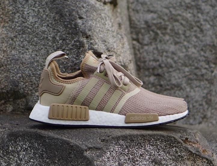 raw gold nmd r1