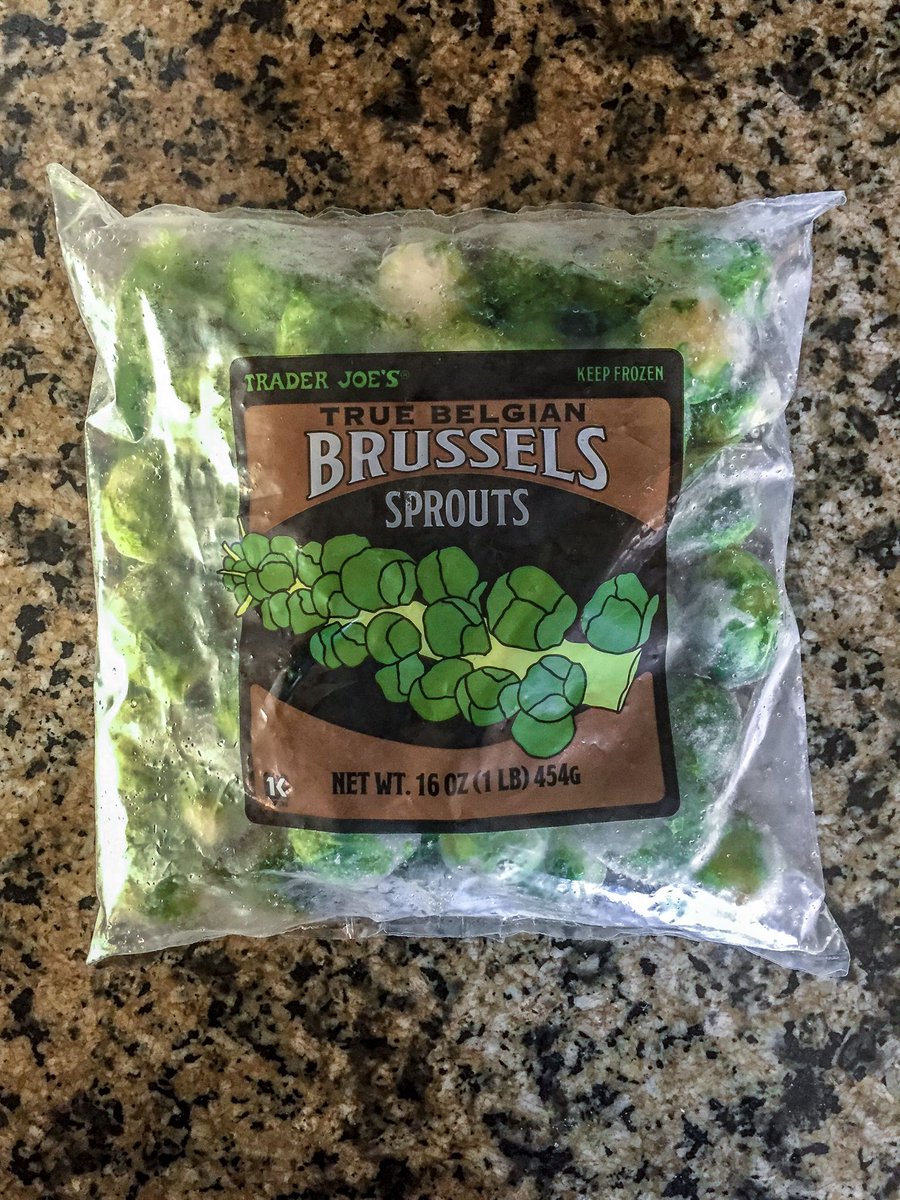 upasigoblog's tweet photo. As a kid, I loved Brussel Sprouts. Weird, I know. As an adult, I still try to incorporate them into my diet -- fresh or frozen.
https://t.co/7iXDfldjxL
Check out how I used them in this Protein-Packed Red Lentil Pasta with Marinara from https://t.co/qNiYSV4pLO #upasigo https://t.co/CU7BhjD4b1