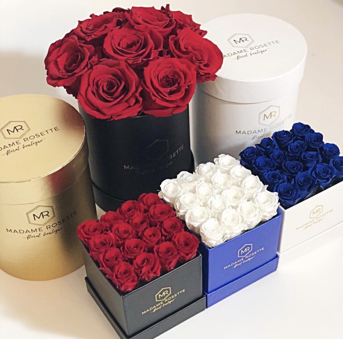 Enjoy your Memorial Weekend ❤️❤️💙💙 
#MemorialDayWeekend2018 #SundayFunday #eternityroses #miami 
instagram.com/p/BjSdiaogjxM/
