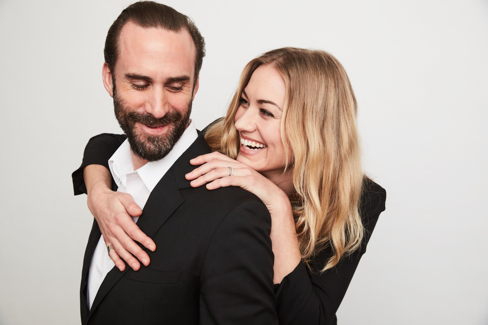 Happy Birthday Joseph Fiennes!
Still my favorite duo from The Handmaid s Tale, look at this power couple. Wow. 