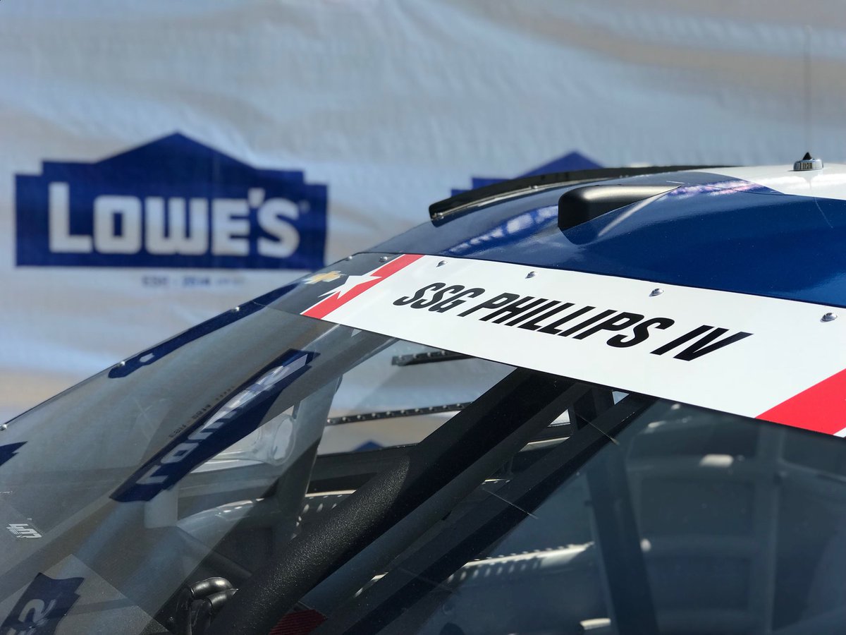 Lowe's Media tweet media