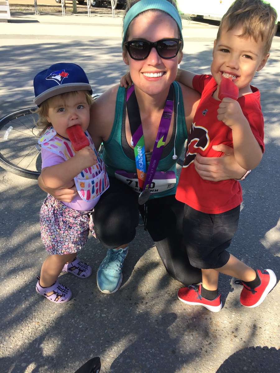 TheLukeMelnyk's tweet photo. So proud of you mommy @TLMelnyk for running in the @CalgaryMarathon today! https://t.co/biOjQTUrIk