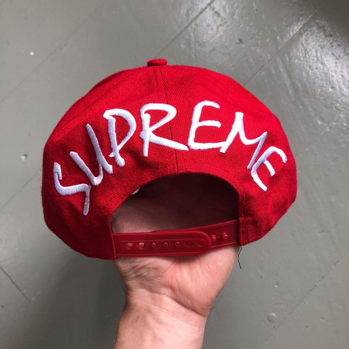 APEX STORE tweet media