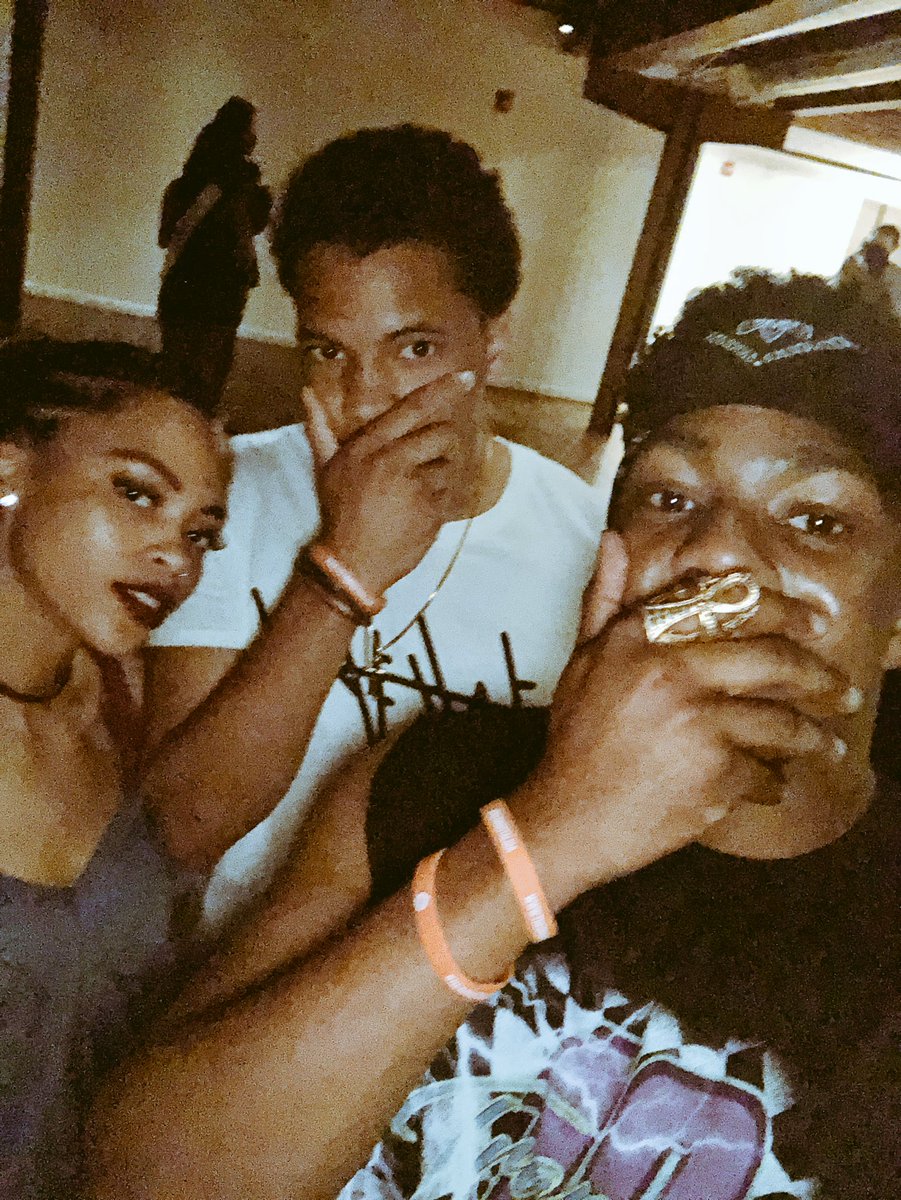 eh_kees's tweet image. Gotta lot of blood, and it’s cold. #OS6