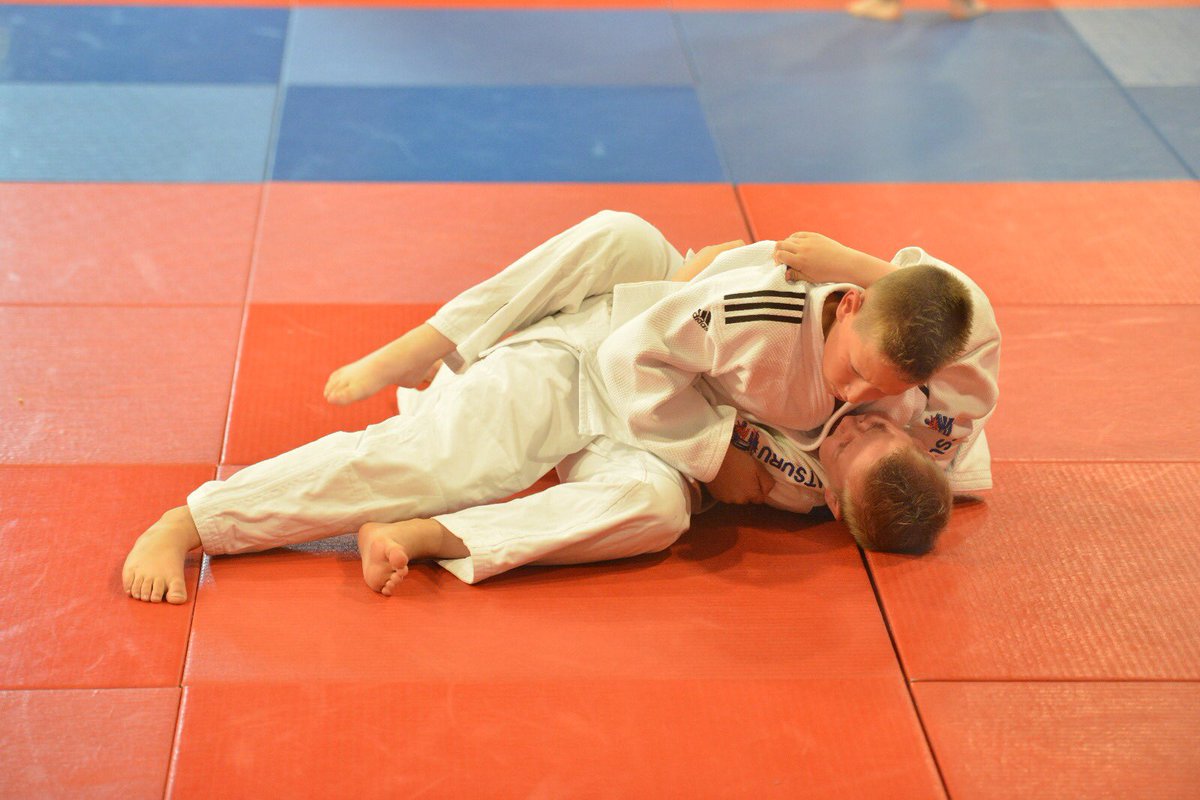 TeamGouwe's tweet photo. Great judo weekend 💪 https://t.co/8sDRE8tsgB #teamgouwe #judo #delft https://t.co/uXwHmUJZ26