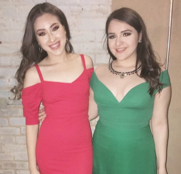 katiag14's tweet photo. Feliz cumpleaños a mi cómplice desde bebé, mi acompañante de vida, mi prima pero como si fuera mi hermana. Te amo muchísimo y no sabes cuanto te extraño! #bestprima @edithtbh felices 21 💕🔝 https://t.co/8U6X4nYipw