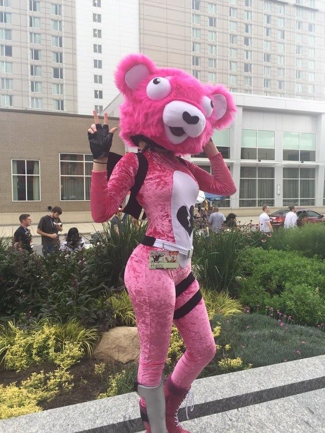 Fortnite Experte Des Calins Dessin Fortnite Free Logo Maker