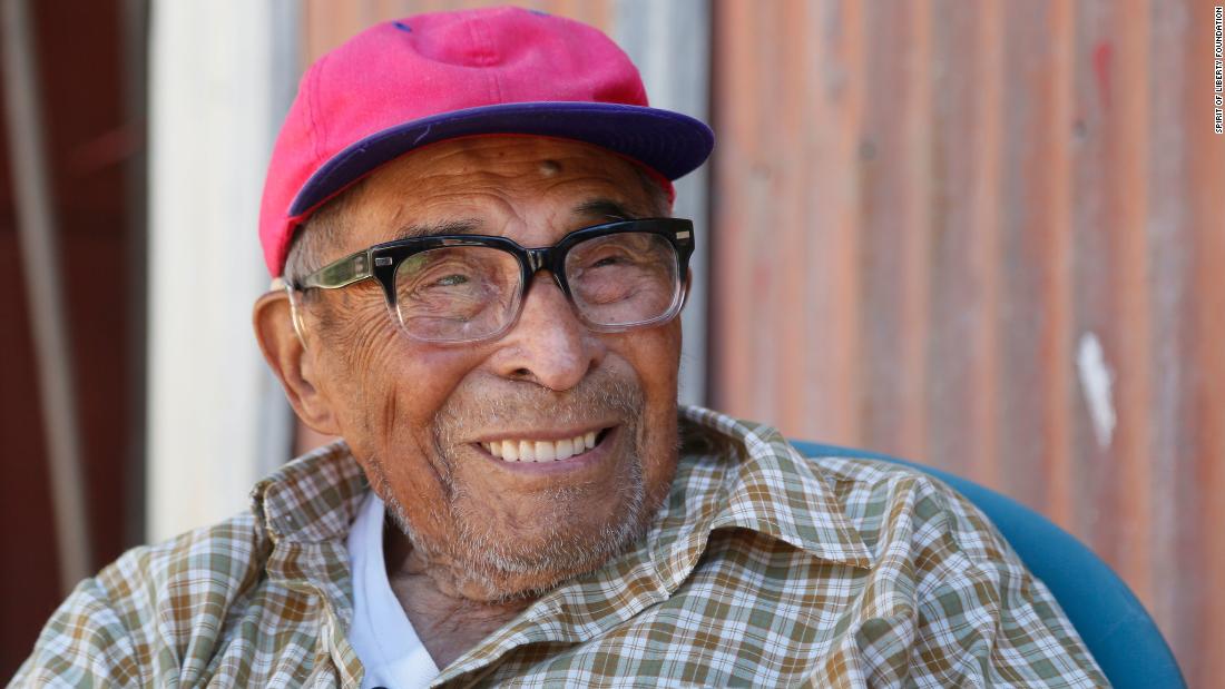 CNNPolitics's tweet photo. Ray Chavez, the oldest Pearl Harbor survivor, reflects ahead of Memorial Day https://t.co/U1cQxCQBZU https://t.co/r2vyIR9i3L