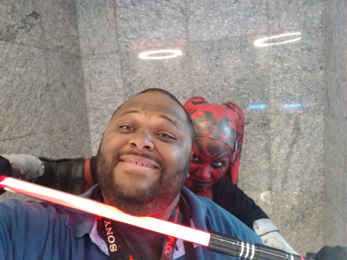 BarriMedia's tweet photo. Always a joy to be around and photographing #cosplayer @medusamirror at @Comicpalooza even if she is trying to make me tap out!

#CPX2018 #cphou #Comicpalooza2018 #Comicpalooza https://t.co/bT04A3S0qt