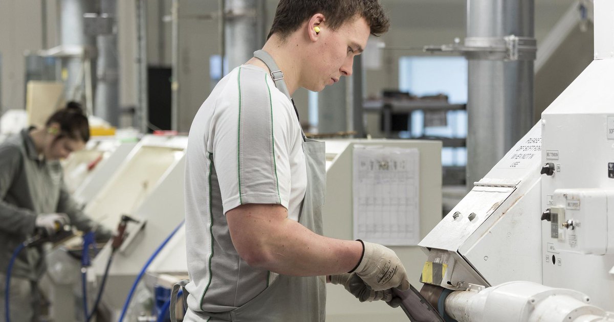 Visit the world-famous Bentley production facilities in Crewe, Cheshire. Dates for June are now available: bit.ly/2J4XmI3